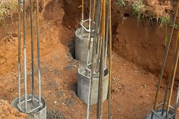 Layanan Drilling Division PT Kharisma Mata Air_0008_8 Pondasi Strauss Pile